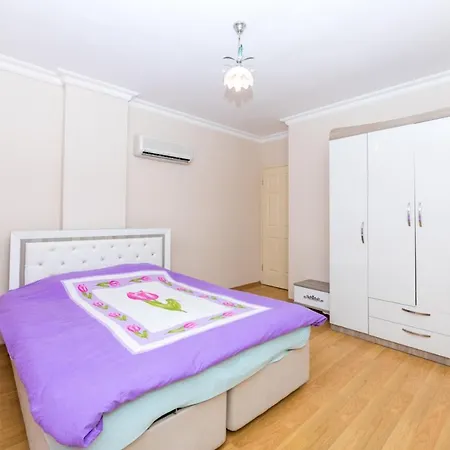 Bora Beach Flat דירה מרמריס